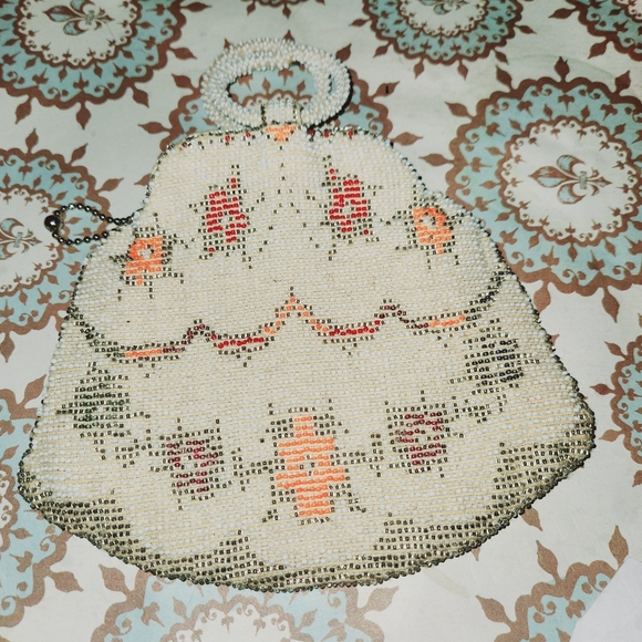 Vintage 30s Art Deco Glass Seed Bead Finger  Handbag Clutch - Picture 1 of 5
